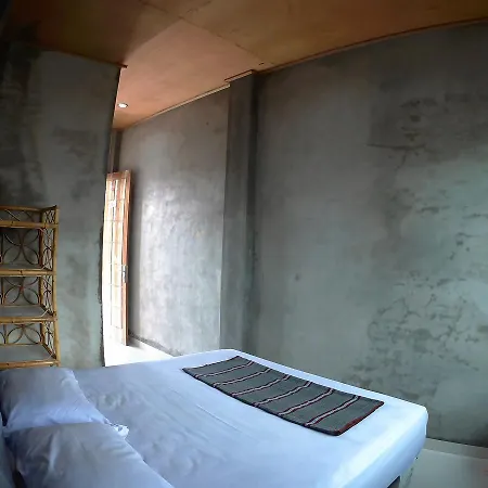 Eddie'S Homestay Lhonga Exterior photo