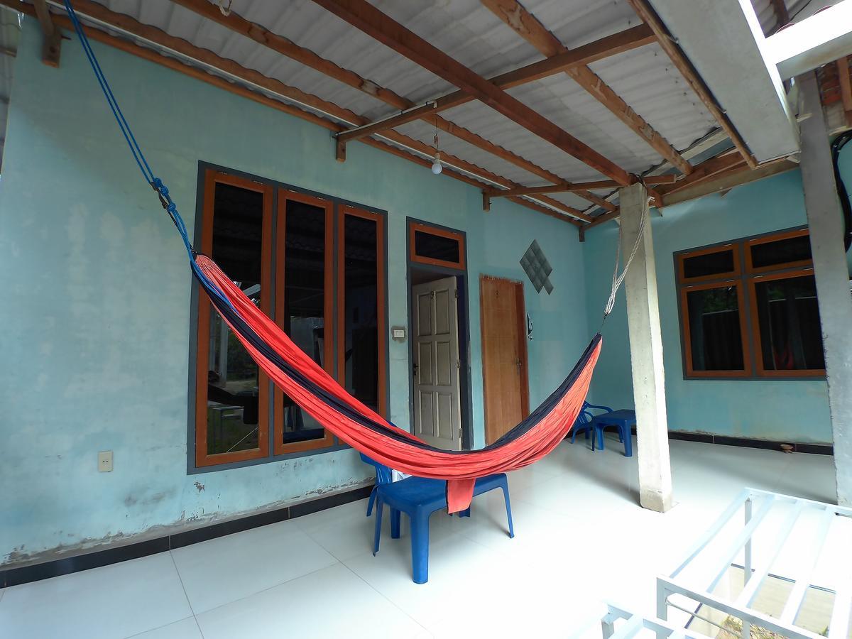 Eddie's Lhonga