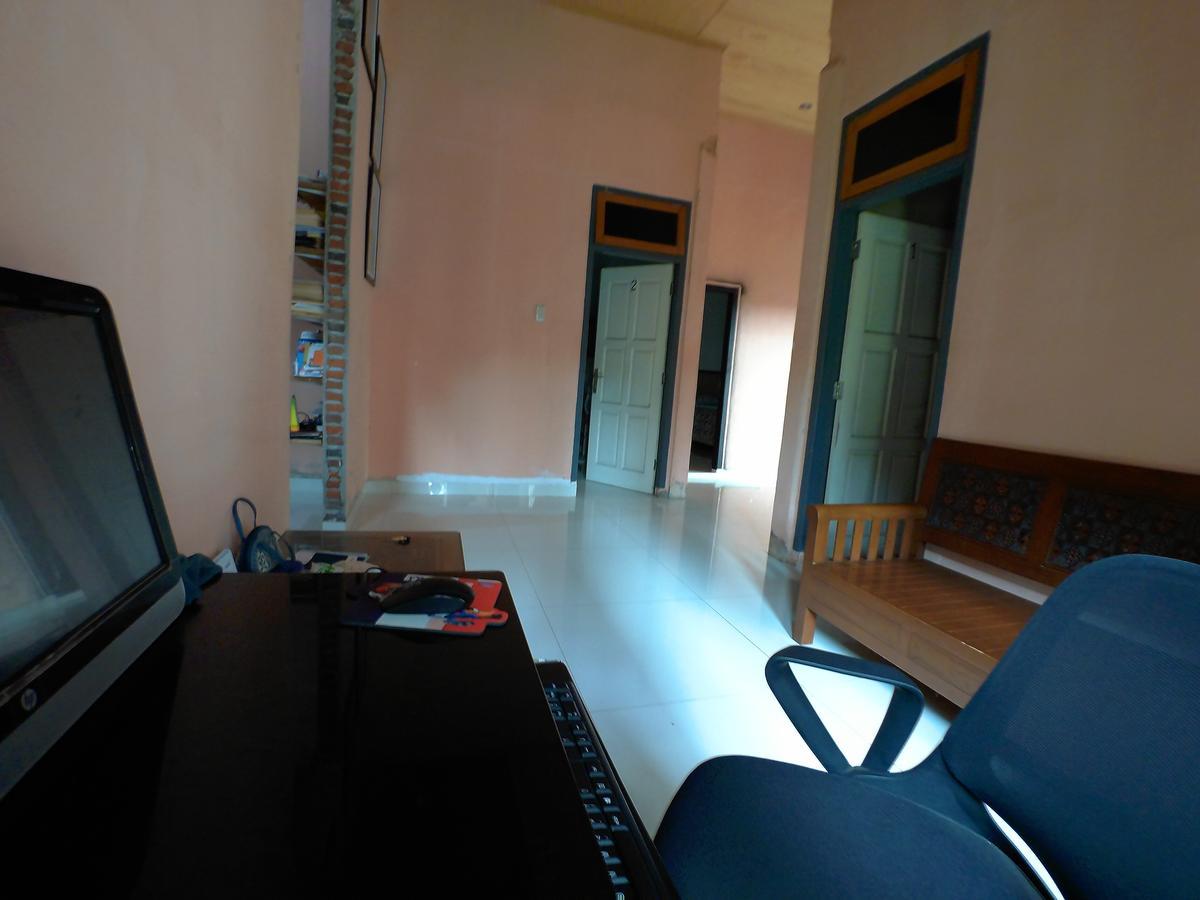 Eddie's Homestay *