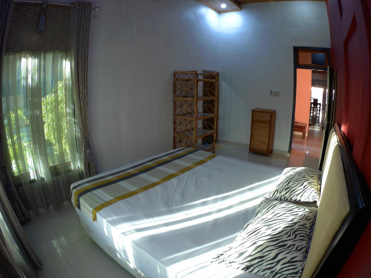 Eddie's Homestay Lhonga
