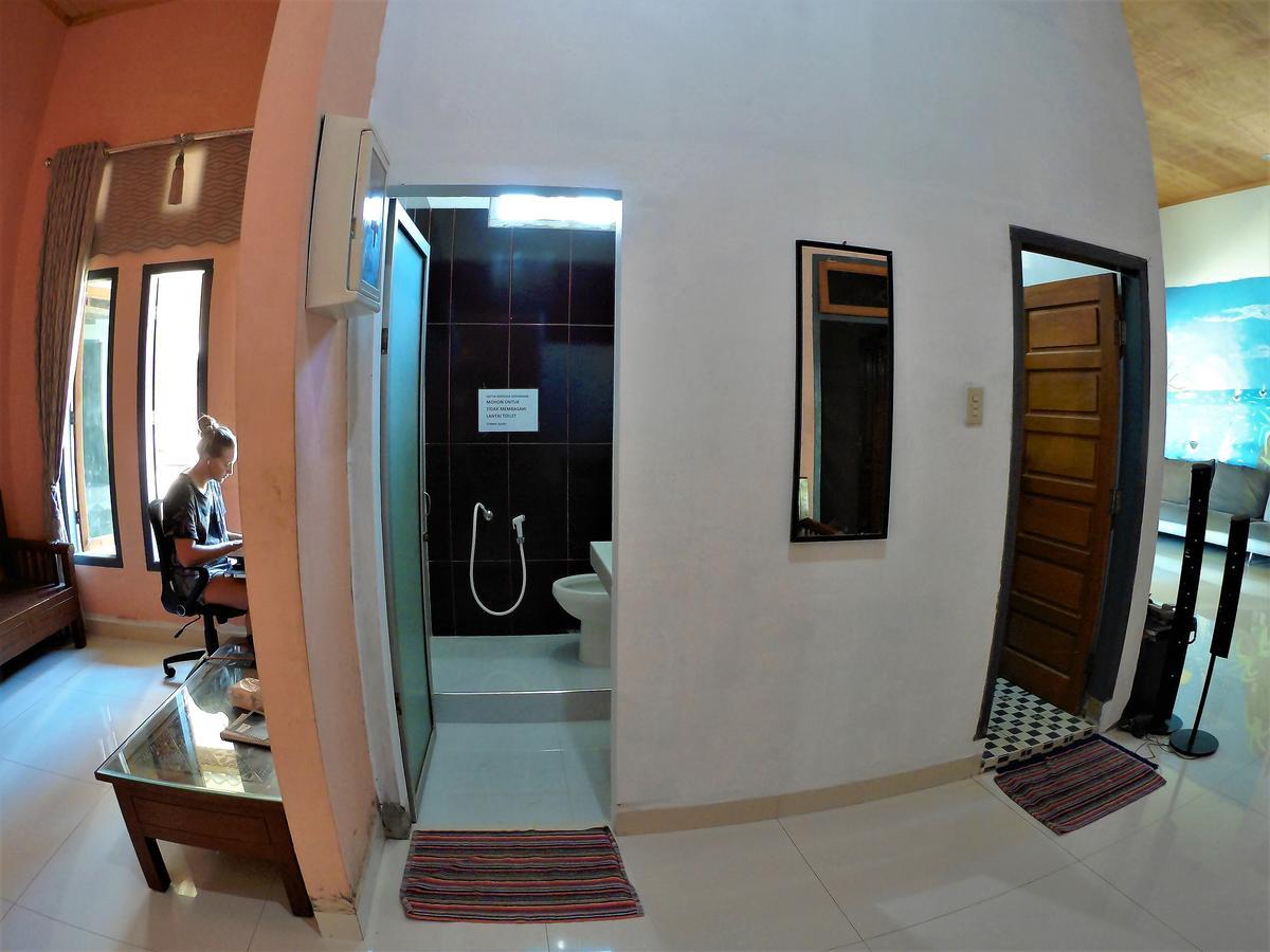 Homestay Eddie's